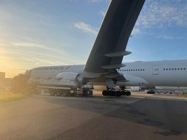Defueling de kérosène d'avions - Île-de-France